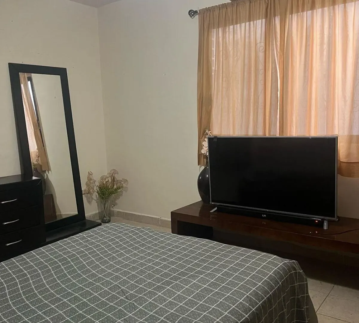 Сasa de vacaciones Accommodation In Cancun With A Pool, Tv, Wi-Fi, And Ac México