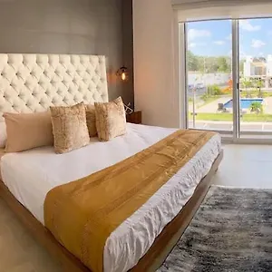 Elegante Y Preciosa Casa Con Excelente Ubicacion Сasa de vacaciones